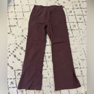 Vuori maroon flare sweatpant